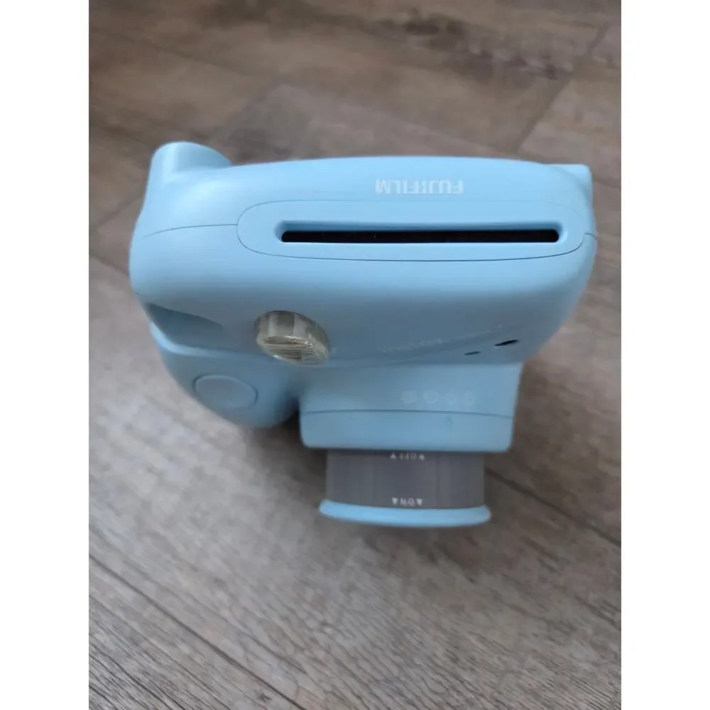 Fujifilm Instax Mini 7+ Instant Film Camera - Sky Blue